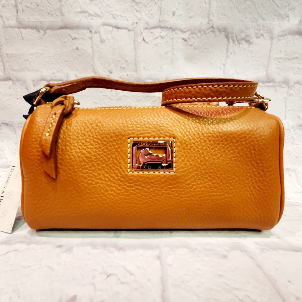 NWT DOONEY & BOURKE Mini Barrel Bag Wristlet
